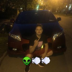 Meet your Posher, Sam